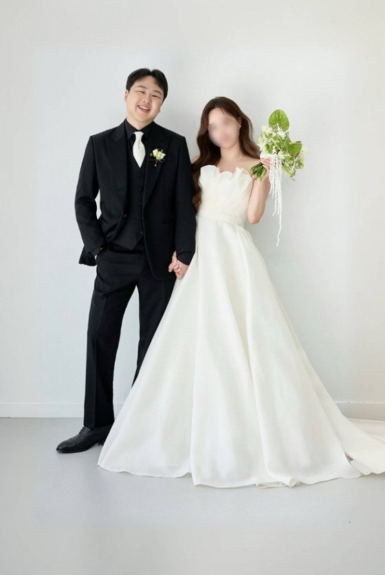 Another wedding announcement in the entertainment world: Comedian Park Byeong-gyu will get married today (24)