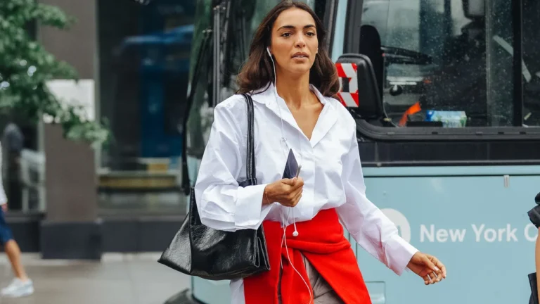 5 Easy Ways to Wear More Colorful Clothes Without Overhauling Your Entire Wardrobe