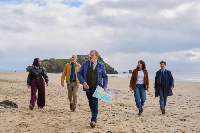 ‘The Last Detective’: BBC gives first look at drama with Stefan Rhodri