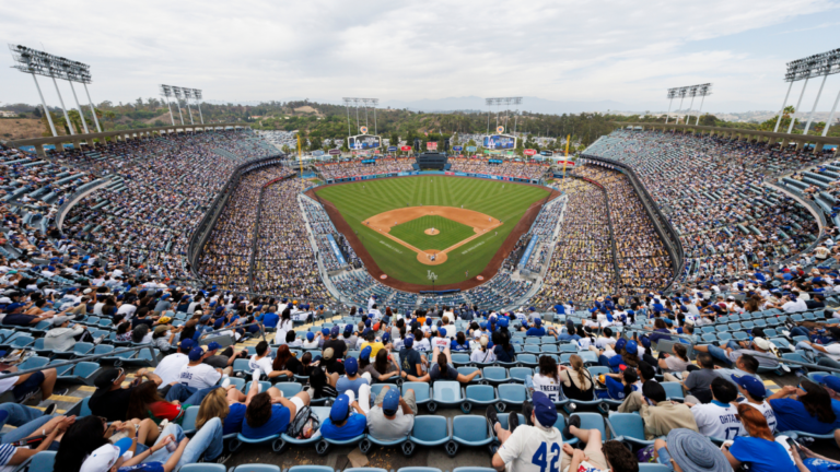 How a major heat wave could affect the Dodgers’ NLDS over the weekend