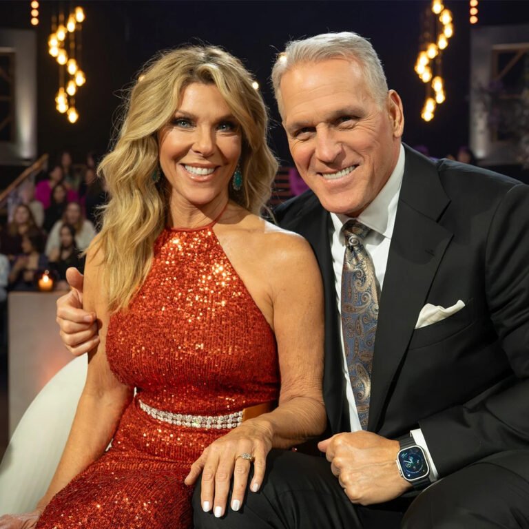 The Golden Bachelor’s Mel Owens, Peg Munson break up a year after the finale